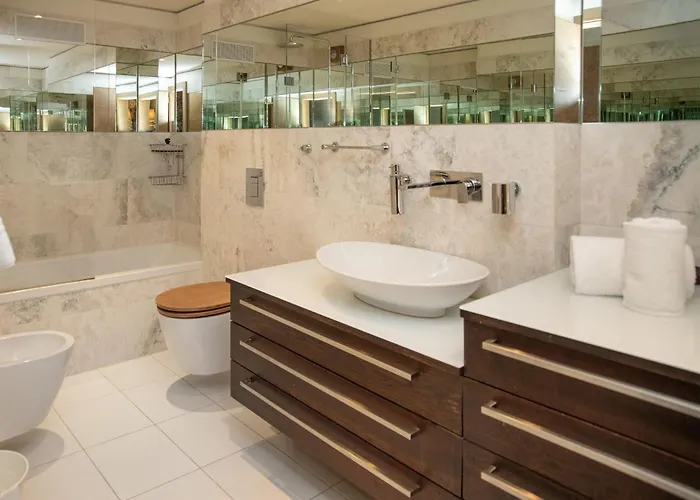 Daire Chesa Piz Mezdi - St- Moritz By Interhome Saint-Moritz